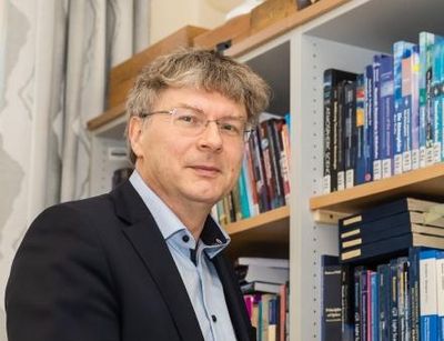 Poträt von Prof. Dr. Manfred Wendisch, Foto: Swen Reichhold